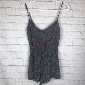 Kendall And Kylie Romper Size Small